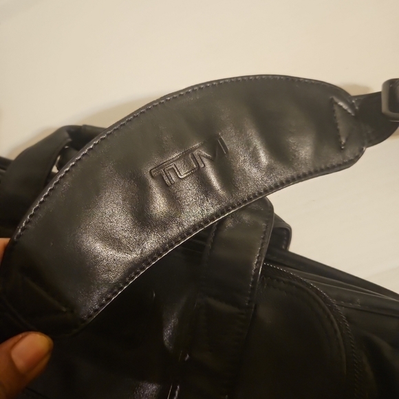 TUMI Alpha Black Leather Laptop Business Commuter Bag 9601D3 - Picture 13 of 14